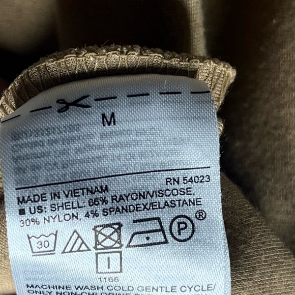 Old Navy Camel Brown Knit Boyfriend Blazer Cardigan 🧥 Size M - Picture 6 of 6